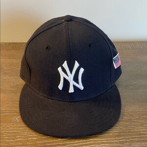 New Era 59Fifty NY Yankees Fitted Hat Size 7 1/4